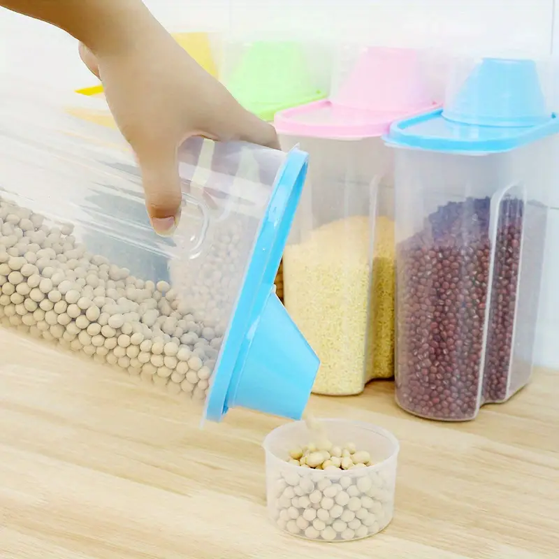 4個入り プラスチック製食品保存容器 注ぎ口付き蓋付き クリア 4個入り プラスチック製食品保存容器 注ぎ口付き蓋付き クリア
